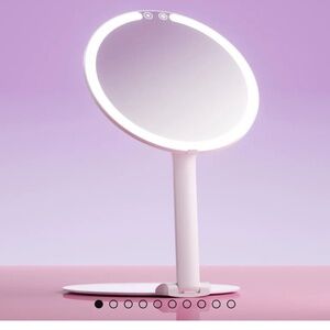 NWT Francii Abigail travel make up mirror